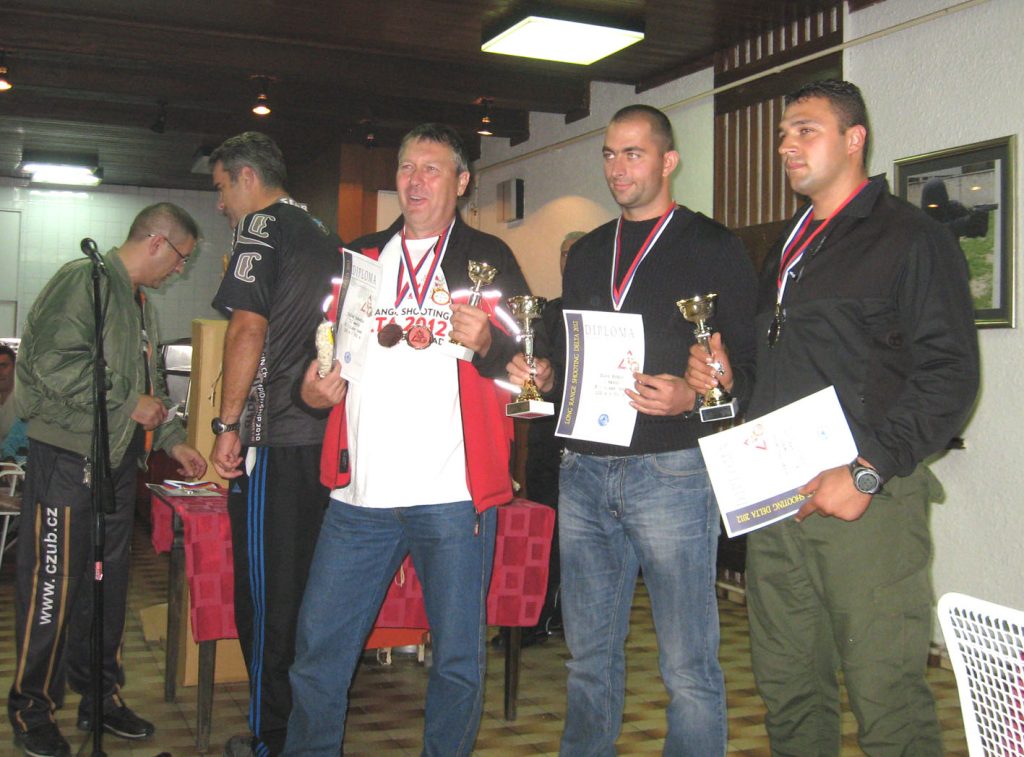 Pobednici: Đuro Rodić (sredina), Goran Stojanović (desno) i Valter Sabadin (levo)