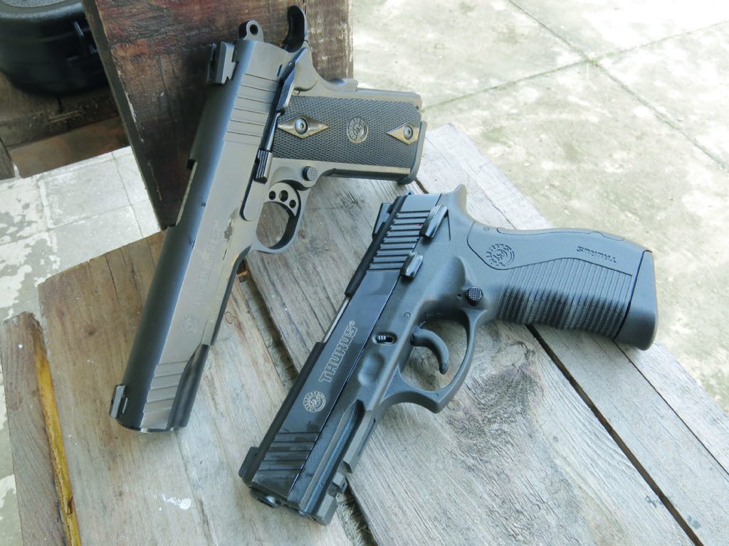 "Taurus" se opredelio za jednu varijantu blisku Coltu 1911 i drugi, po nama jako dobar model, sa svim odlikama borbenog pištolja PT 845