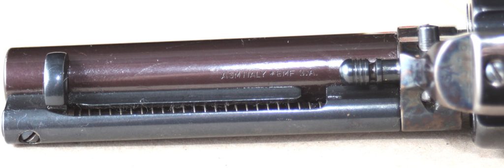 Natpis sa donje strane cevi, skraćenica proizvođača ASM i distributera EMF