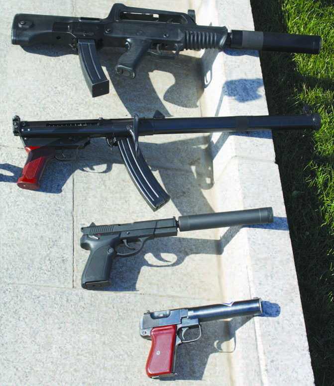 porodica kineskih prigusenih automata i pistolja koji su i danas u upotrebi.jpg