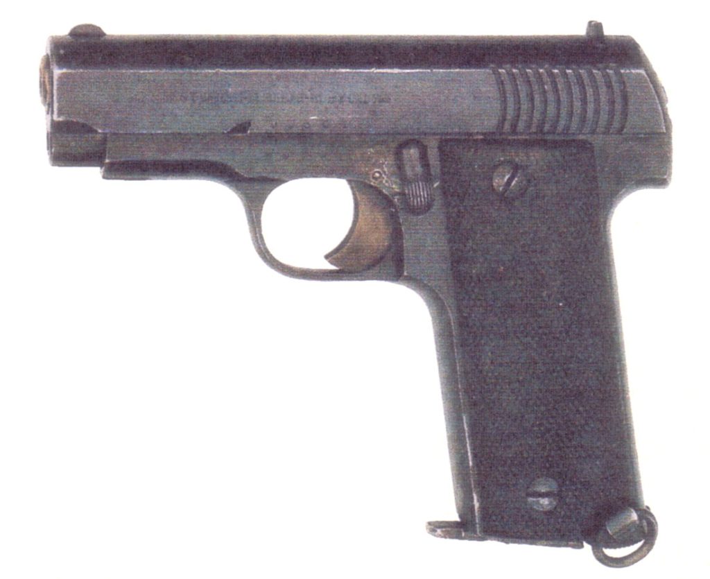 Španija je saveznicima u toku Prvog svetskog rata isporučila oko milion poluautomatskih pištolja u kalibru 7,65 mm Browning pod komercijalnim imenom Ruby